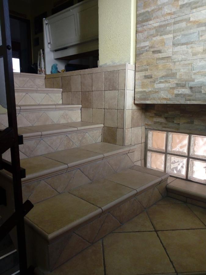 B&B Il Rifugio Del Lupo - E6721 Paringianu エクステリア 写真